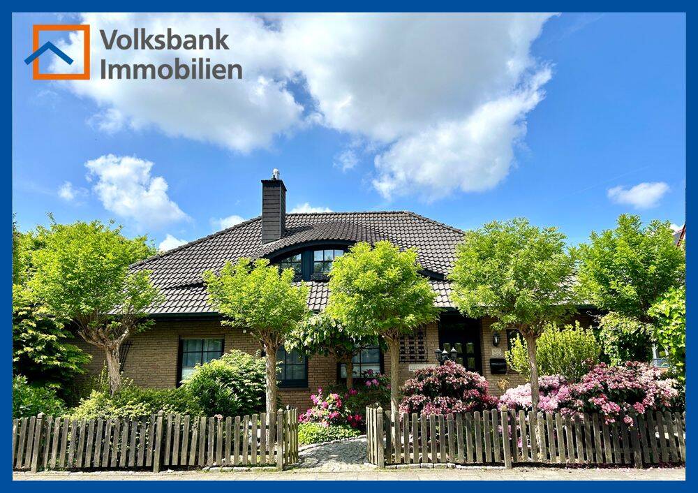 Ein Ort zum Aufblühen: Stilvoller Bungalow mit flexiblem Raumkonzept und grünem Gartenidyll in Leer!, 26789 Leer (Ostfriesland)