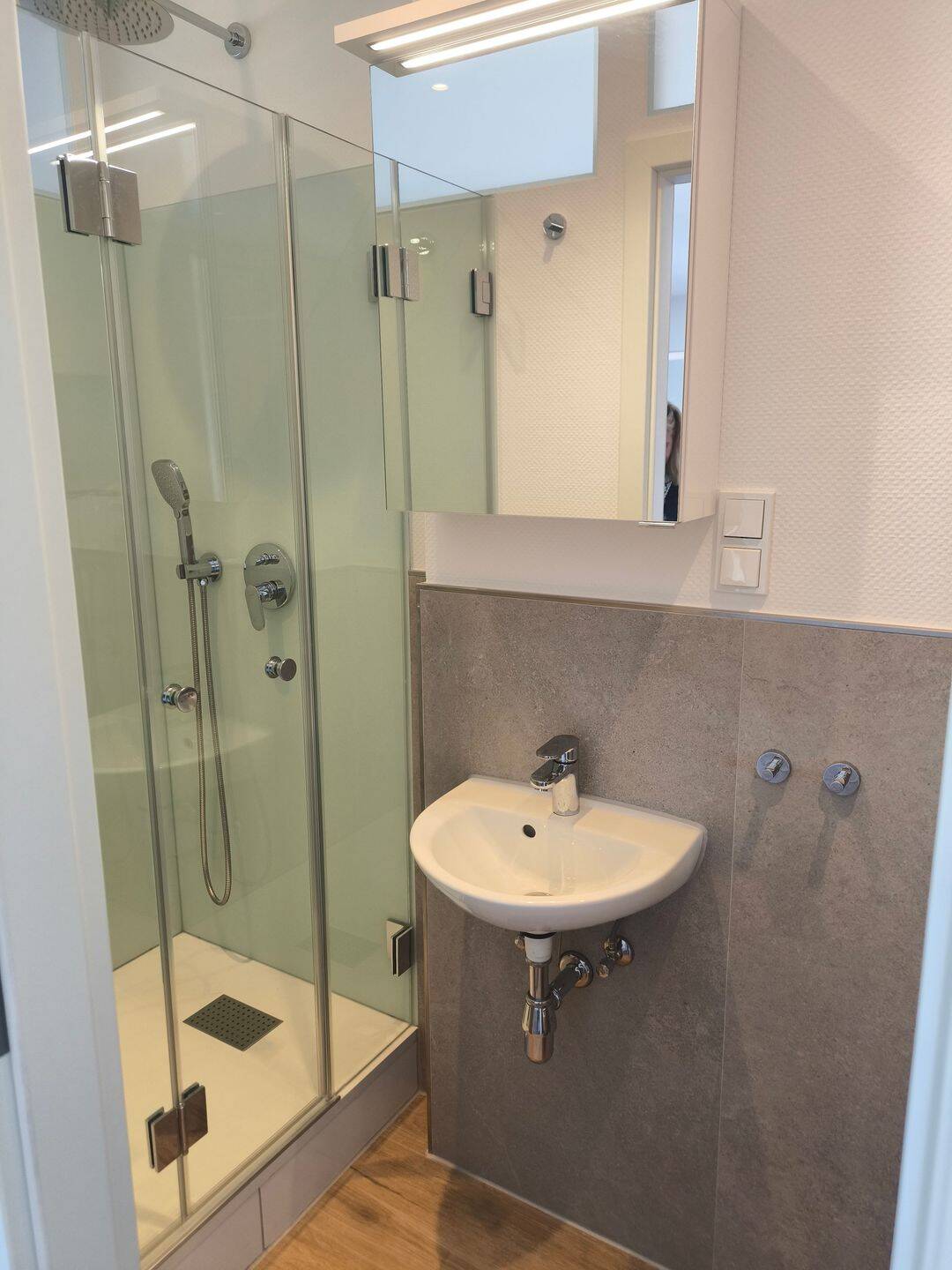 1 Zimmer-Apartment in Alt-Saarbrücken, Nähe HTW-Saar, 66117 Saarbrücken