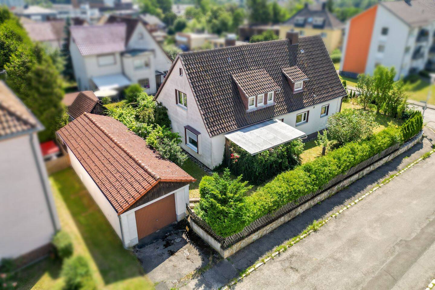 Charmantes Einfamilienhaus mit großem Garten und neuer Heizung in Rödental!, 96472 Rödental