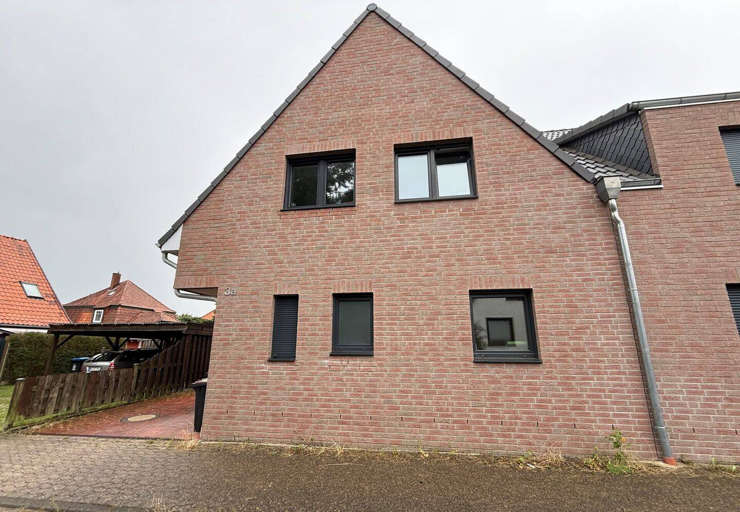 Neubau Doppelhaushälfte zentral in Soltau mit überdachter Terrasse, 29614 Soltau