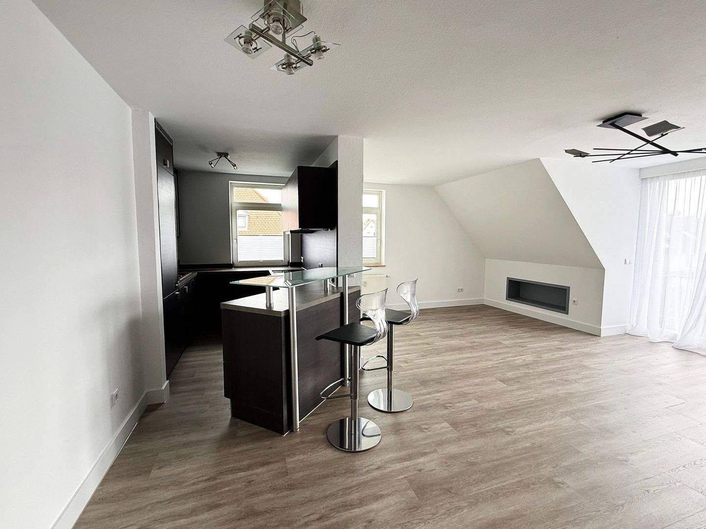 ATTRAKTIVE 3-ZI.-MAISONETTE-WHG. MIT EINBAUKÜCHE & TG-STP!, 90451 Nürnberg (Eibach Hafen Maiach Reichelsdorf Röthenbach bei Schweinau)