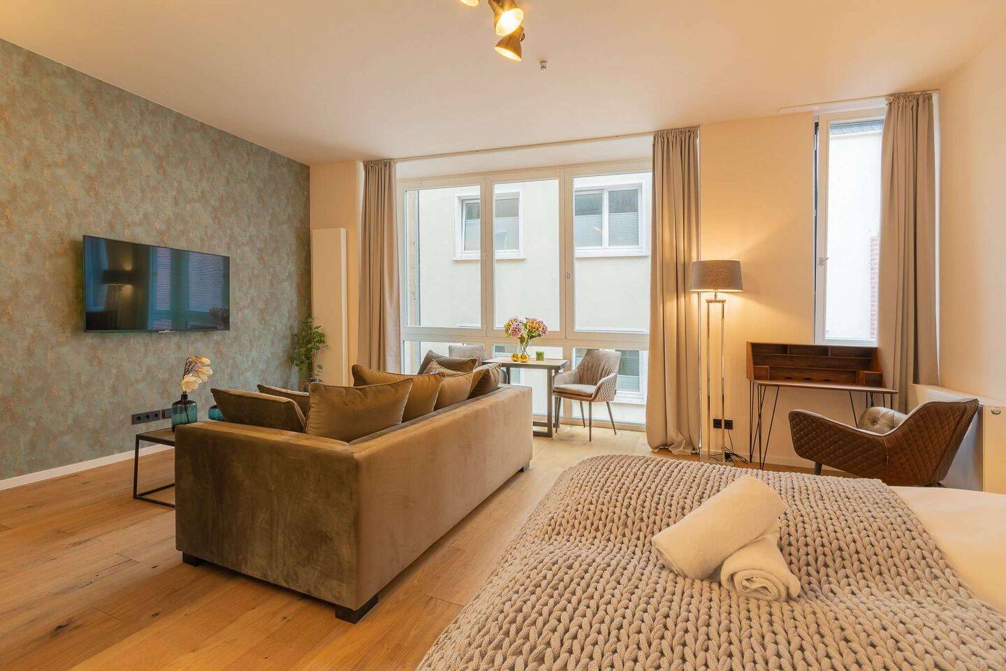Möblierte Wohnung auf Zeit zu vermieten:, 60313 Frankfurt am Main (Altstadt Innenstadt)