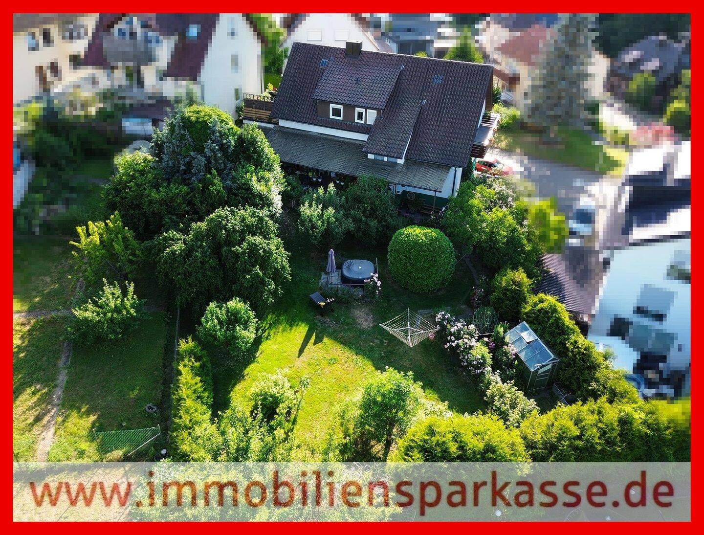 Familienidylle im Grünen – geräumiges Zweifamilienhaus!, 75181 Pforzheim