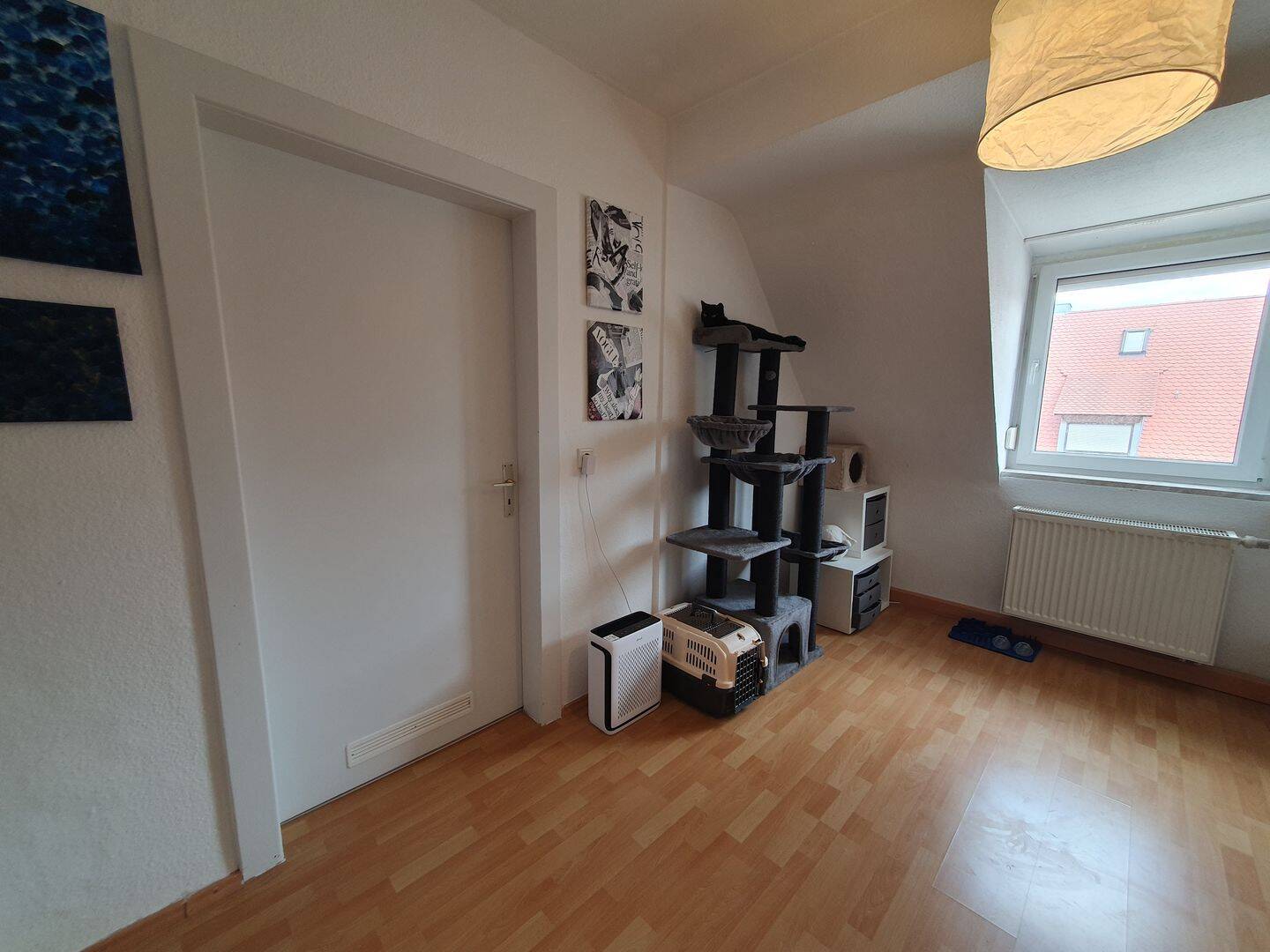 Möbliertes WG-Zimmer in Nürnberg-Maxfeld, mit Katzen., 90409 Nürnberg (Großreuth h. d. Veste Gärten h. d. Veste Maxfeld Schoppershof)