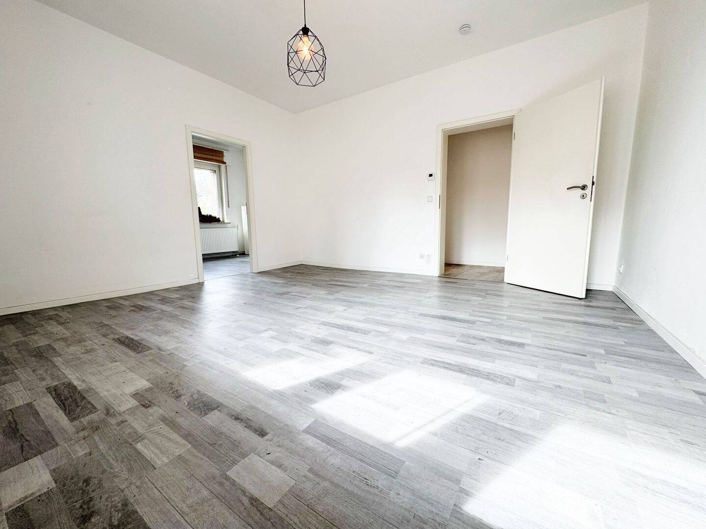 ohne Maklerprovision, 2-Zimmer mit Balkon und Stellplatz – 13403 Berlin – Bild 1 von 3