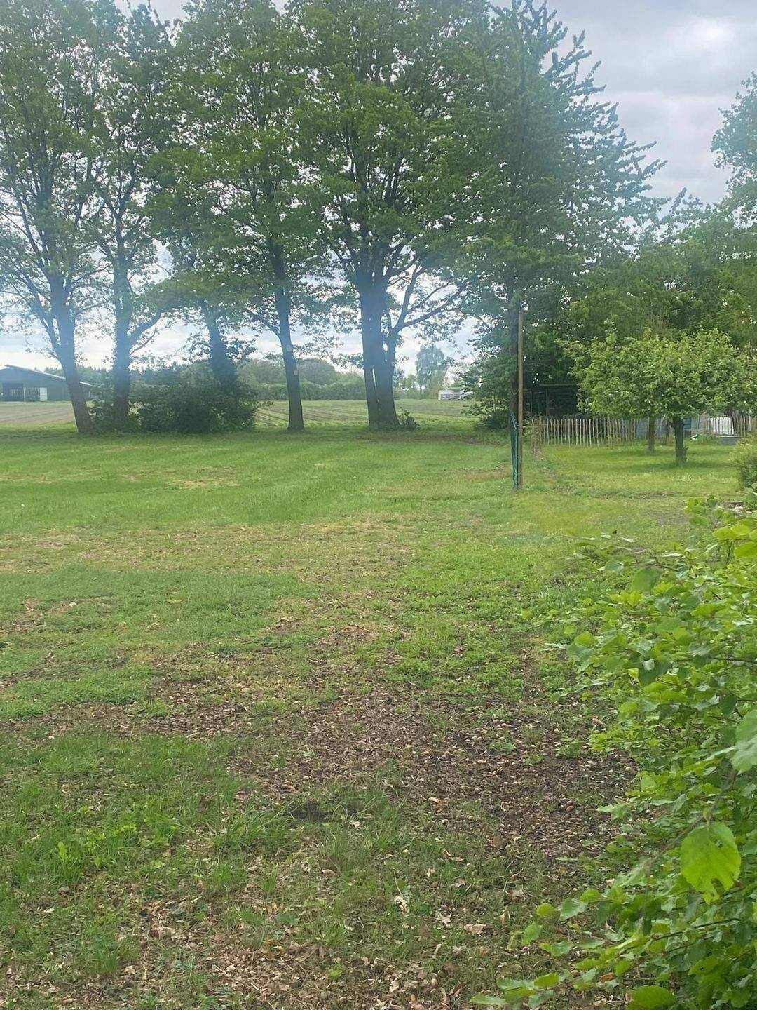 Attraktives Baugrundstück mit ca. 1.270 m² in ruhiger, gewachsener Wohnlage, 27404 Elsdorf