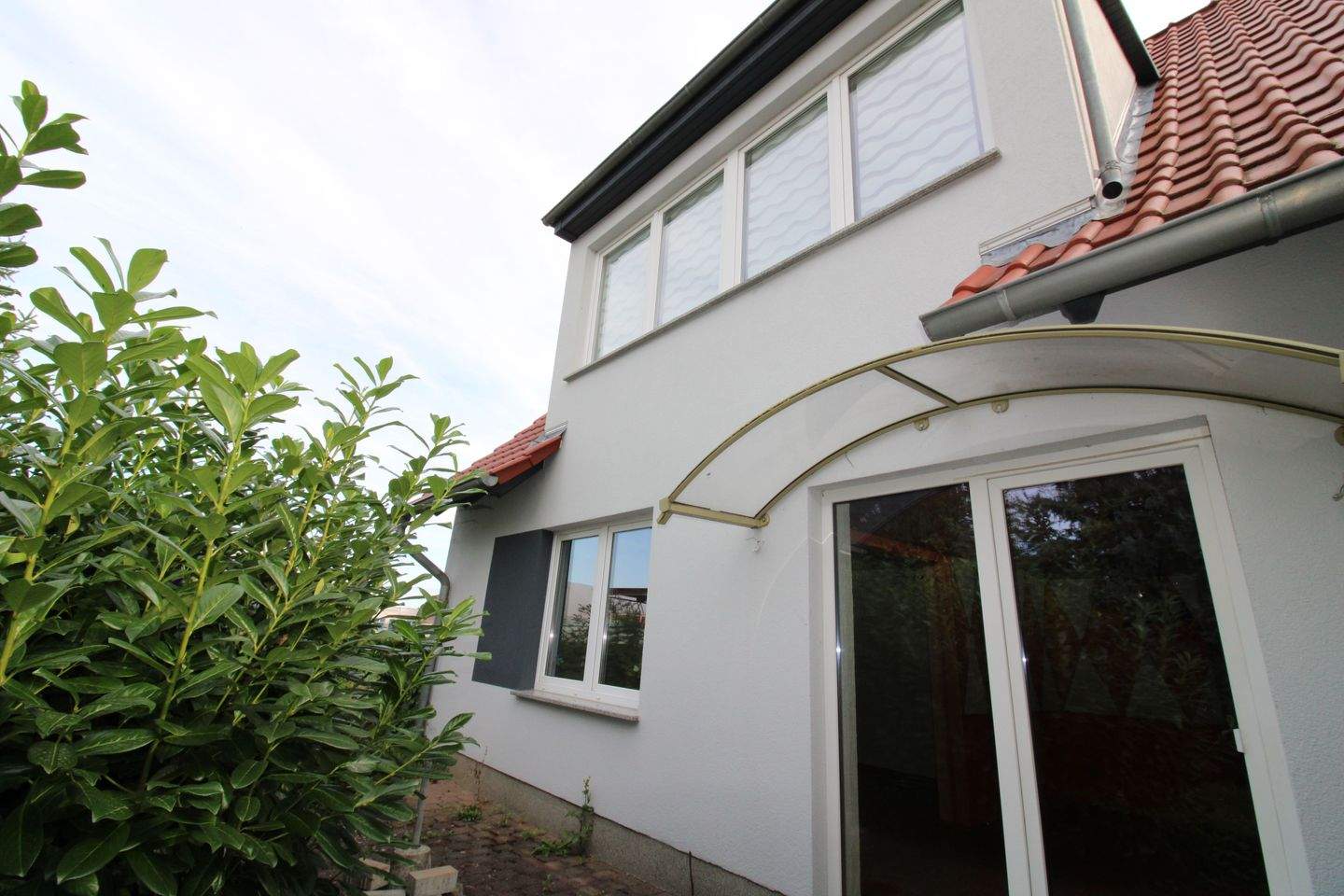 Altersgerechte Eigentumswohnung im Erdgeschoss in ruhiger Lage mit Terrasse und Garage, 99955 Bad Tennstedt