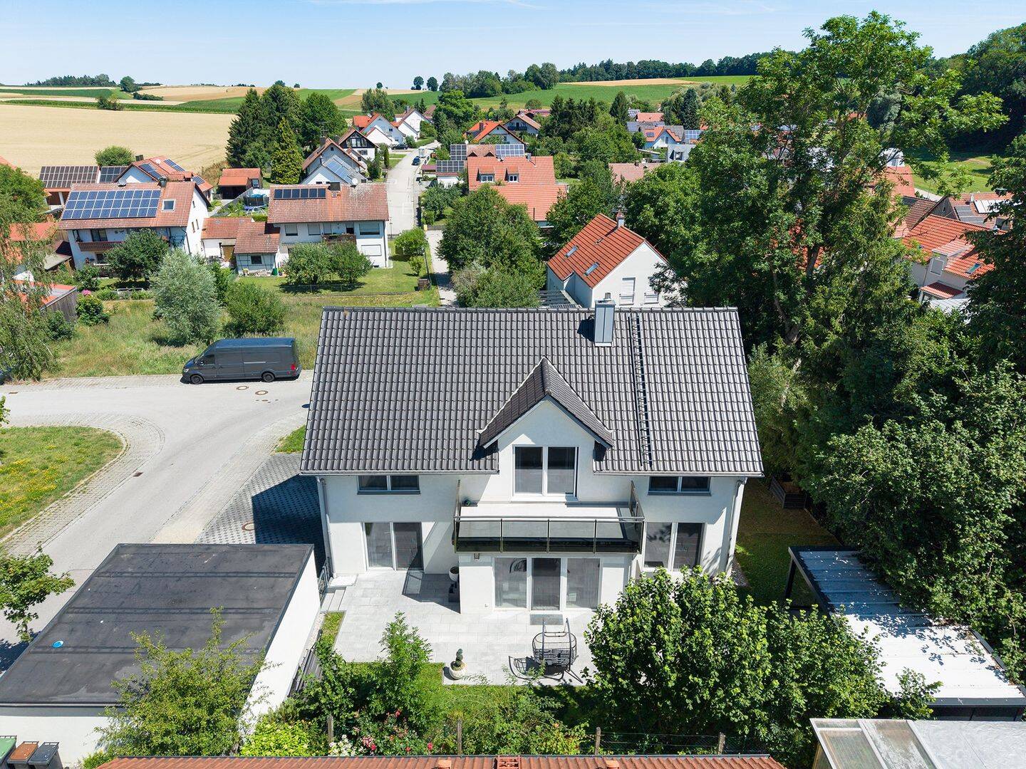 Familientraum! Großes Einfamilienhaus mit Doppelgarage, 85402 Kranzberg