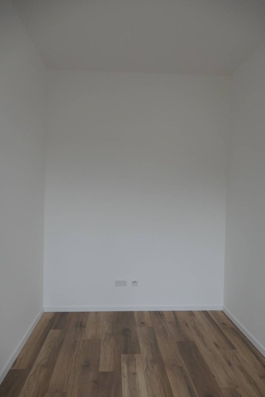 image-72917749