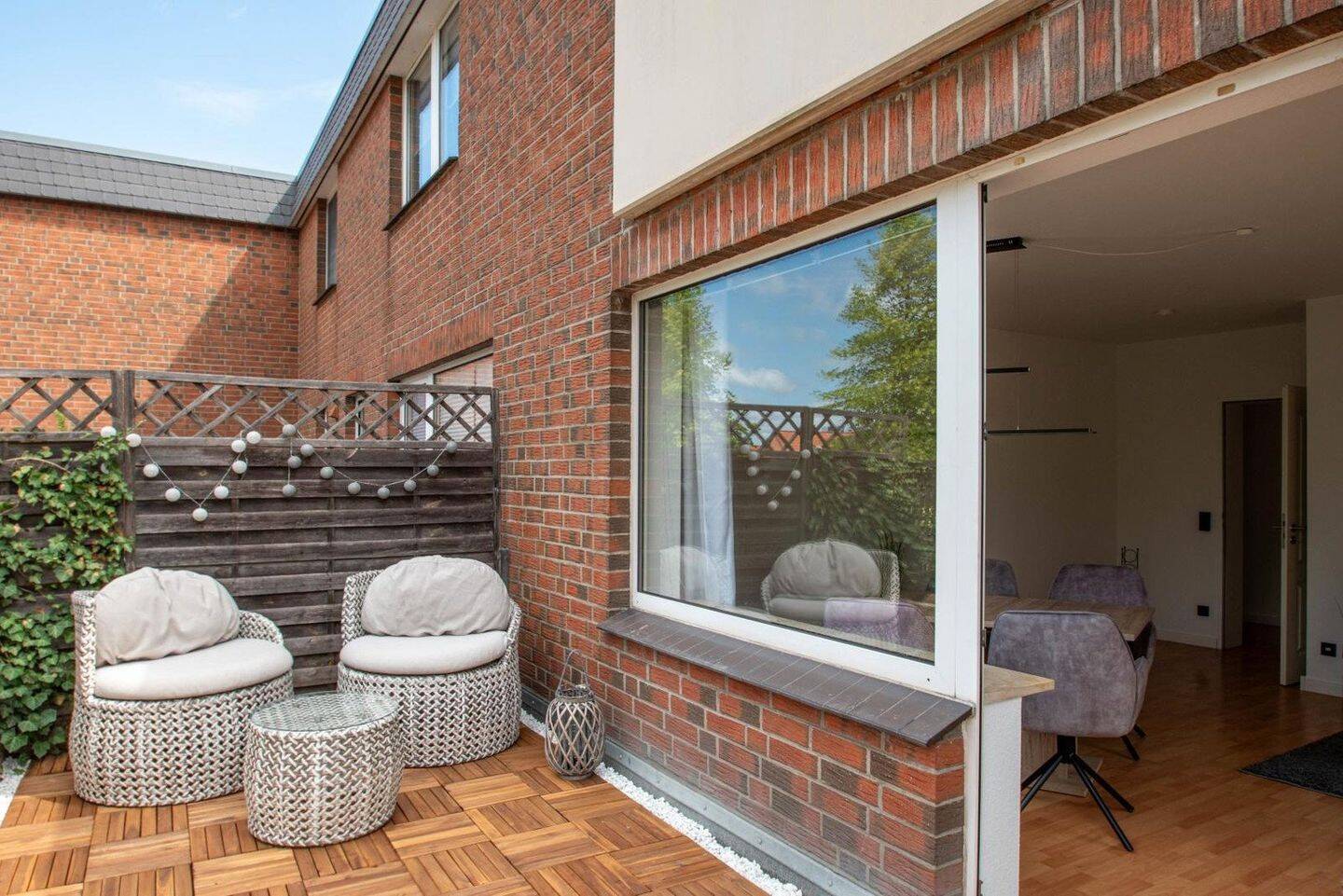 2-Zimmer-Wohnung mit Dachterrasse, zentral Adendorf, renoviert, 21365 Adendorf