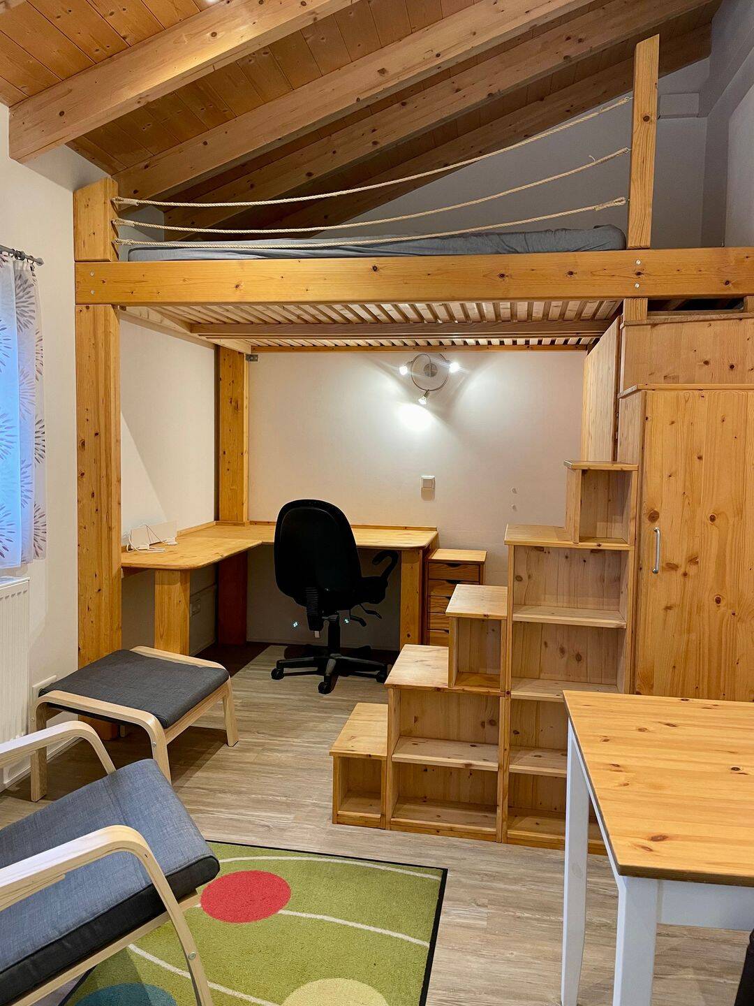 Möblierte 1-Zimmerwohnung für Wochenendheimfahrer / Studenten, 90449 Nürnberg (Gebersdorf Neuröthenbach Röthenbach bei Schweinau)