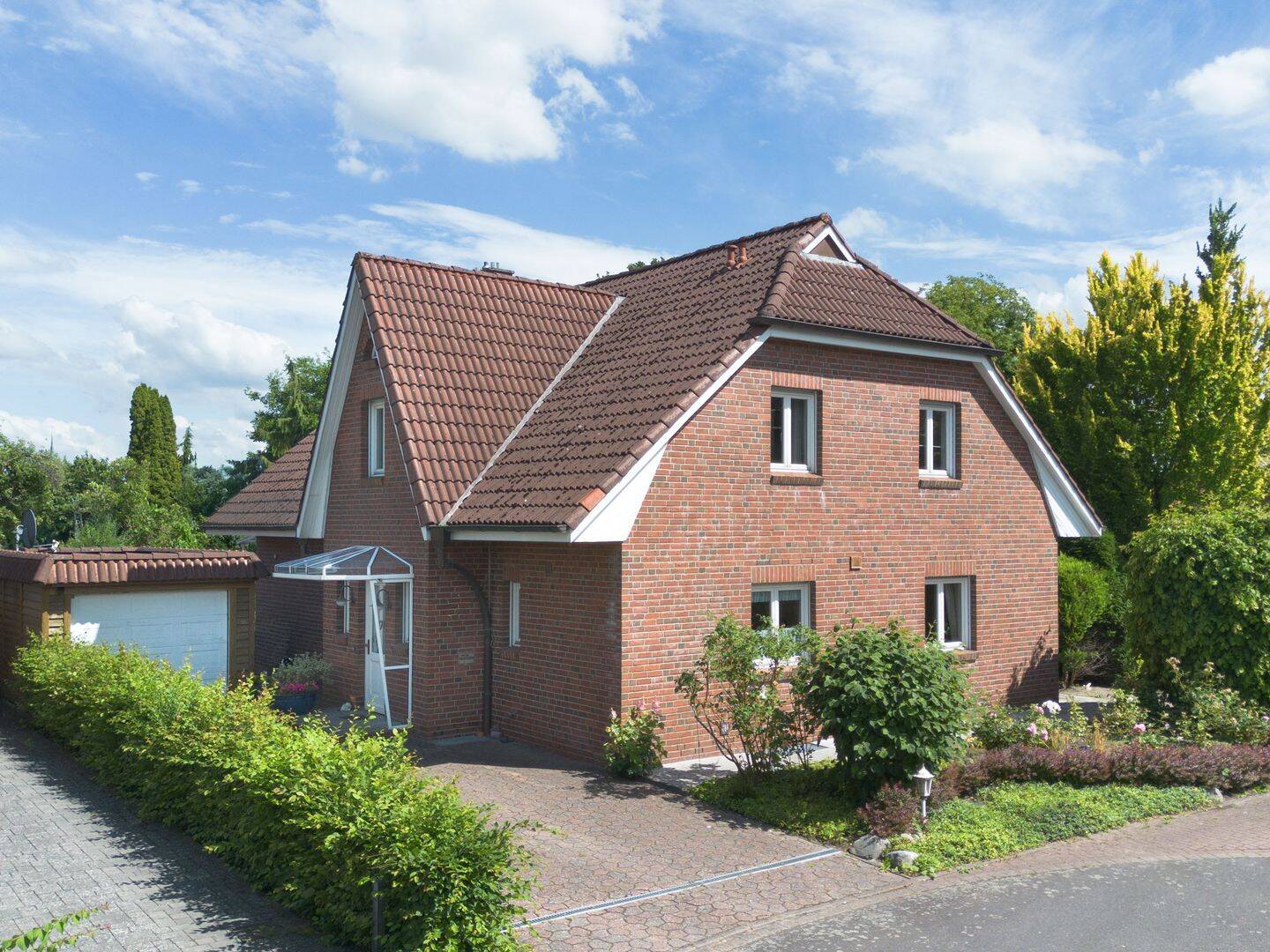 Gepflegtes Einfamilienhaus mit Einliegerwohnung in begehrter Sackgassenendlage!, 25355 Barmstedt