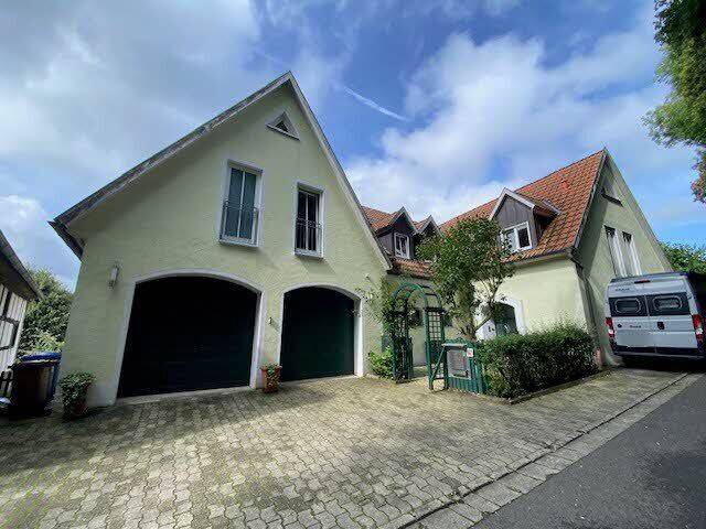 Schickes Einfamilienhaus mit Einliegerwohnung und Doppelgarage!, 91480 Markt Taschendorf