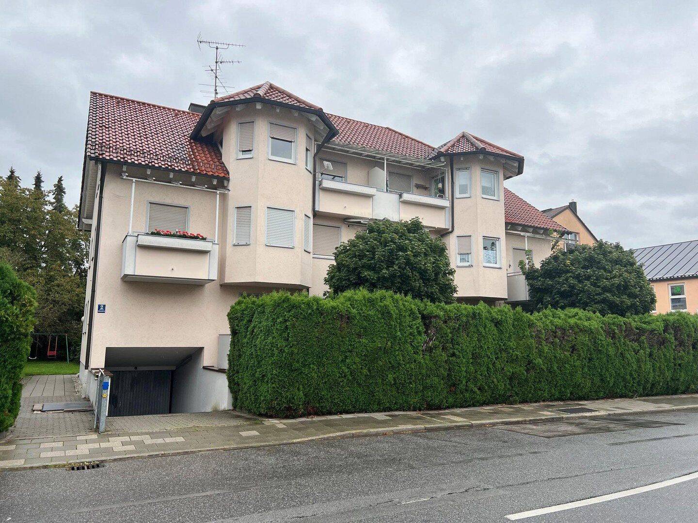 Schmuckstück Puchheim Bhf. – 1- Zimmer – Wohnung mit Schlafnische, Küche und Balkon, 82178 Puchheim