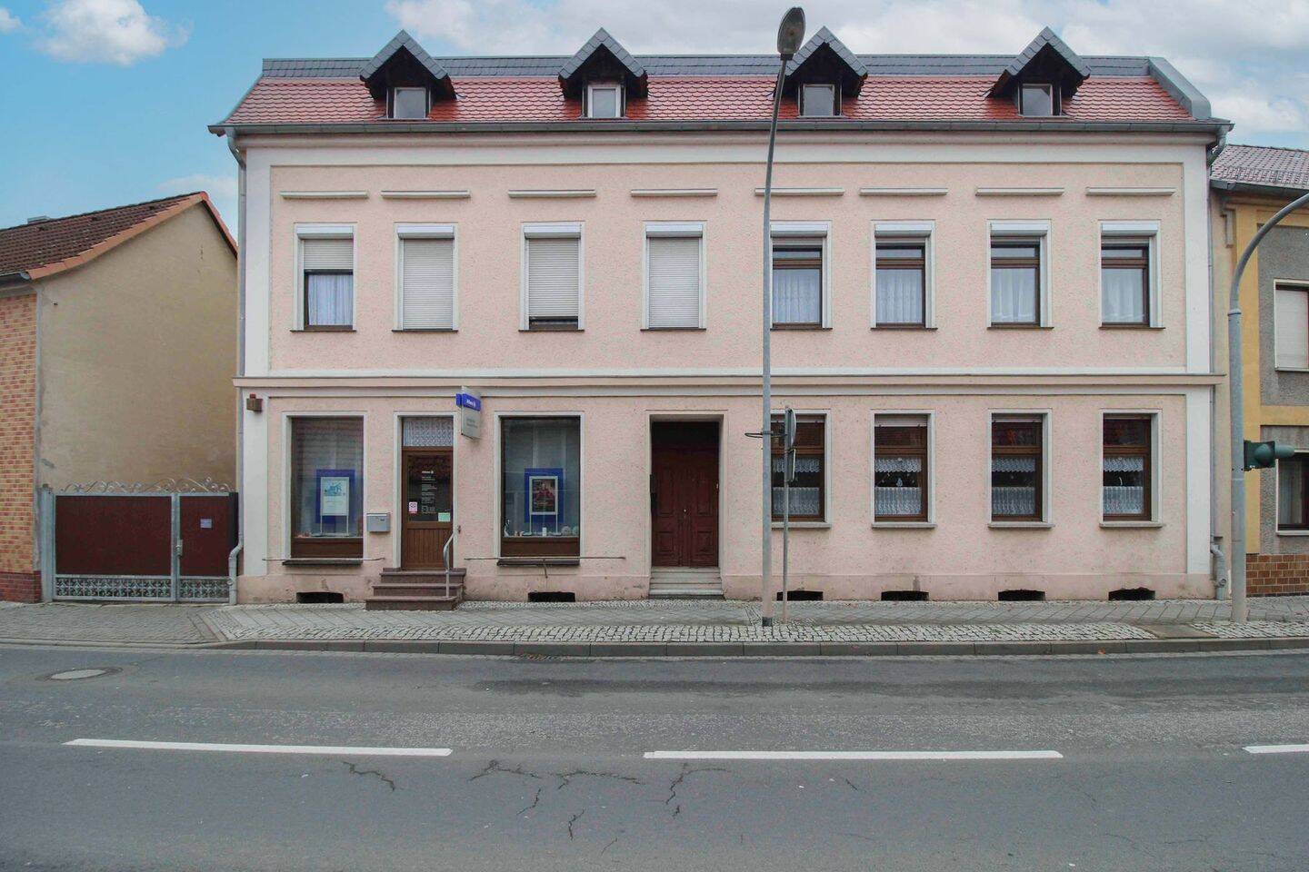 image-72568251