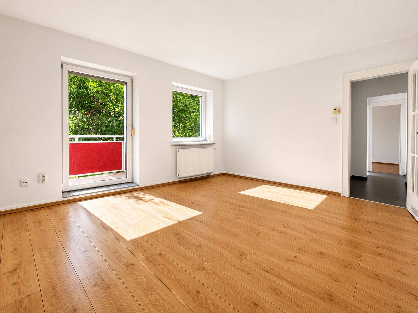 Sofort bezugsfertig – 2-Zimmer-Wohnung mit Südwest-Balkon in Wiesbaden-Biebrich, 65203 Wiesbaden (Biebrich Mainz-Amöneburg Schierstein)
