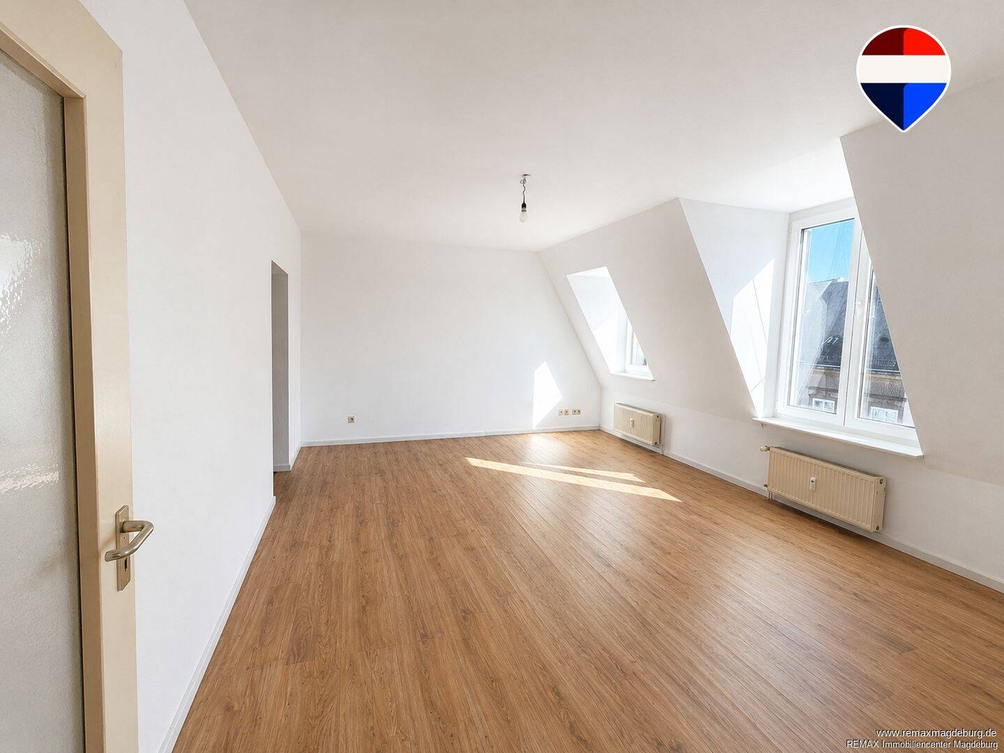 Attraktive 2-Raum-Wohnung mit Einbauküche und TG-Stellplatz, 39340 Haldensleben