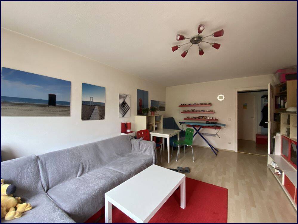 München – Neuperlach! Tolle 4-Zimmer-Wohnung mit Loggia!, 81735 München (Berg am Laim Ramersdorf-Perlach Trudering-Riem)