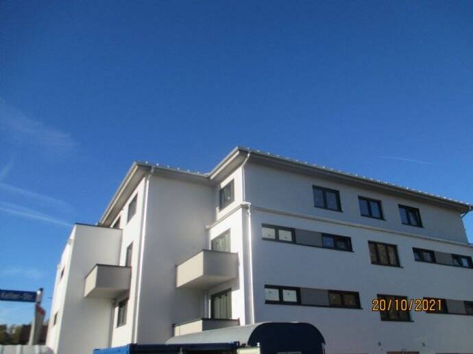 Wohnung in erstklassiger ruhiger und dennoch zentraler Lage von Rosenheim, 83026 Rosenheim (Aising Happing Pang Süd)