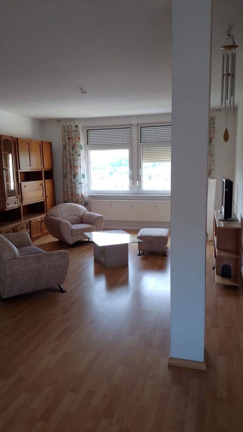 MÖBLIERTE Zimmer in FERIEN-Wohnung für 2-4 Personen Nähe A4+A14+ Dresden + Chemnitz pro WOCHE 450€, 4741 Roßwein