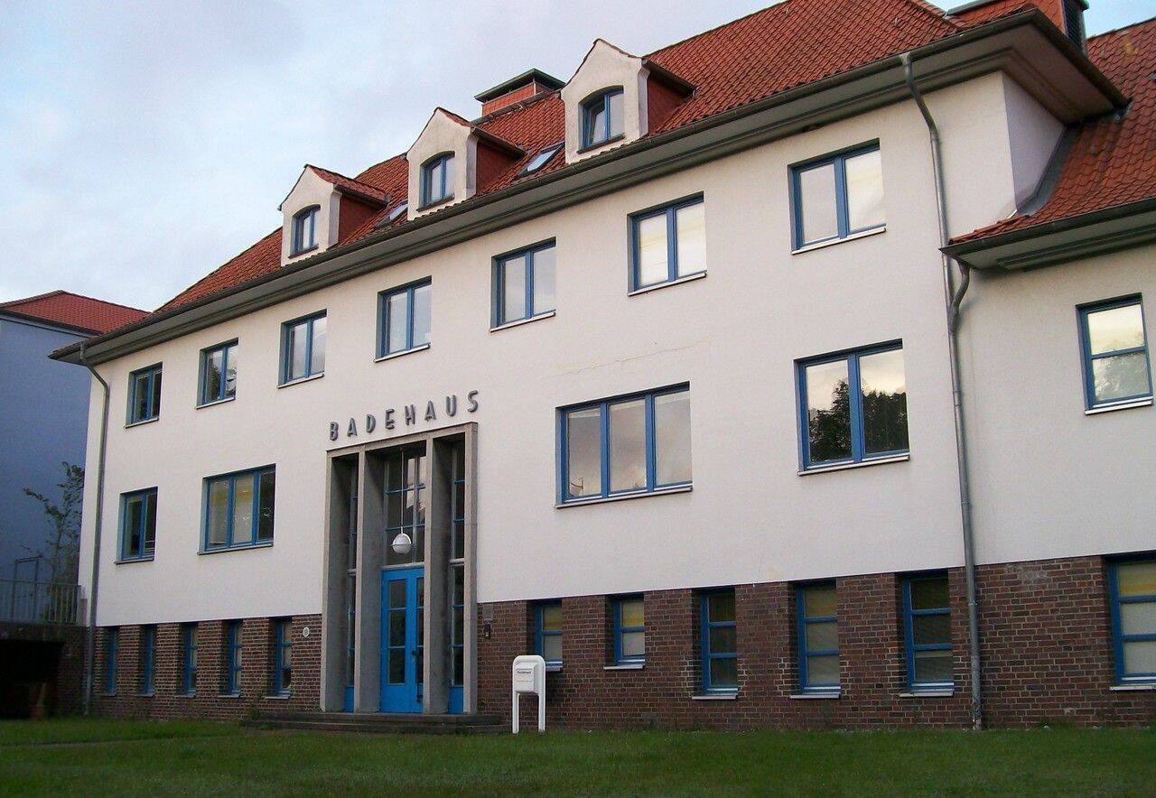 2 Zimmer-Wohnung im UG/KG, 23569 Lübeck (Kücknitz Travemünde)