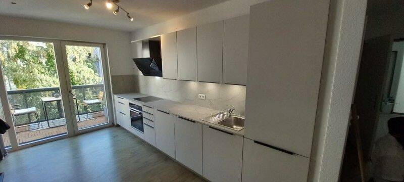 EINBAUKÜCHE – TAGESLICHTBAD – HELLE 3-ZIMMERWOHNUNG – BALKON – TG, 90461 Nürnberg