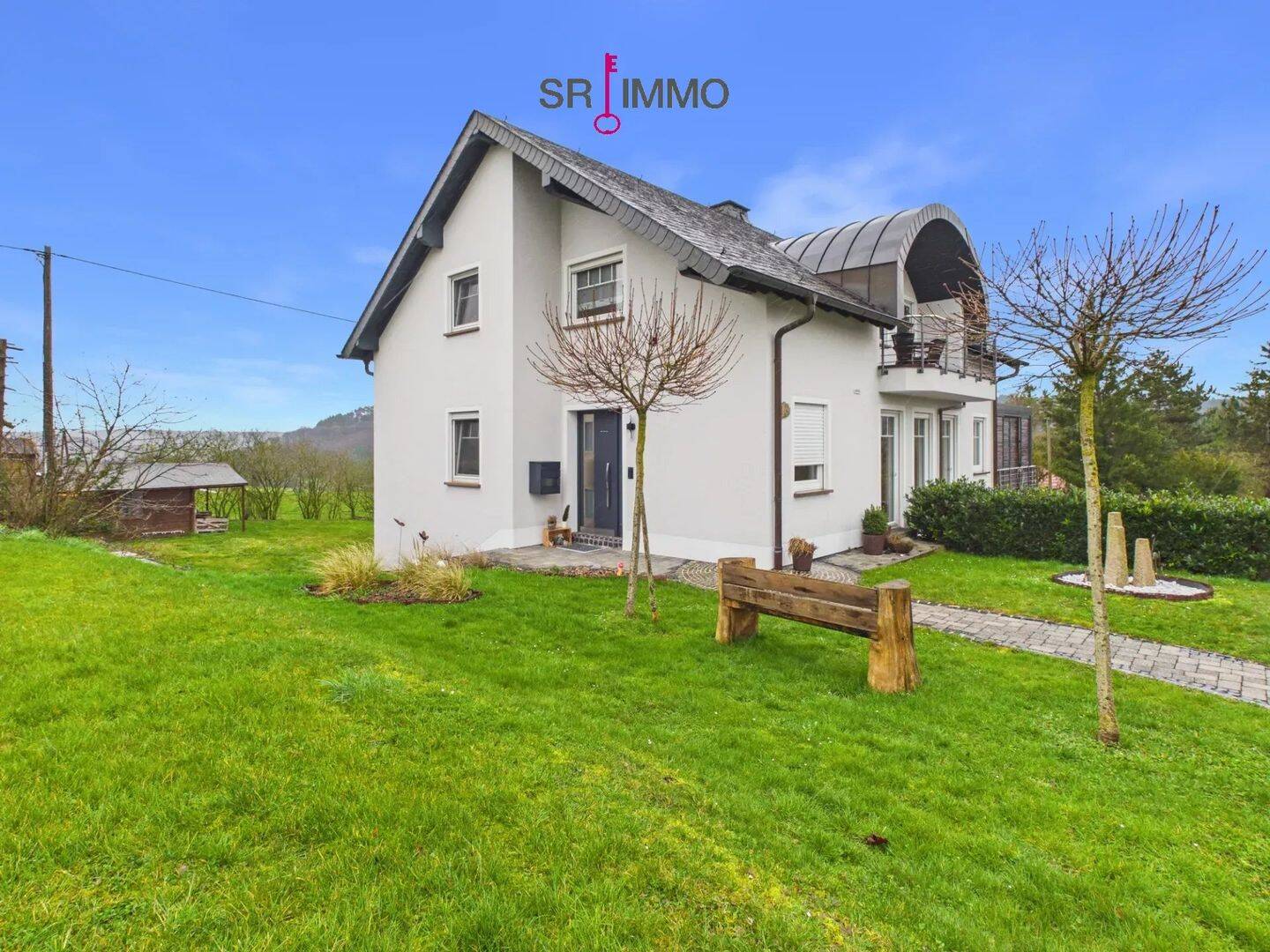Einfamilienhaus mit Einliegerwohnung und traumhaftem Weitblick, 54675 Nusbaum