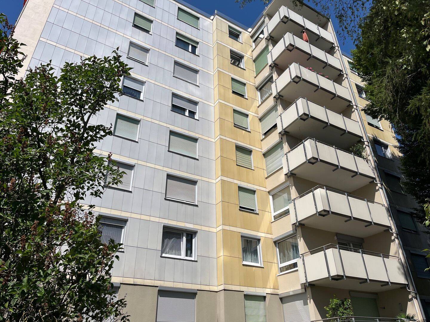 Attraktive 4,5-Zimmer-Eigentumswohnung mit Balkon und Einzelgarage, 72336 Balingen