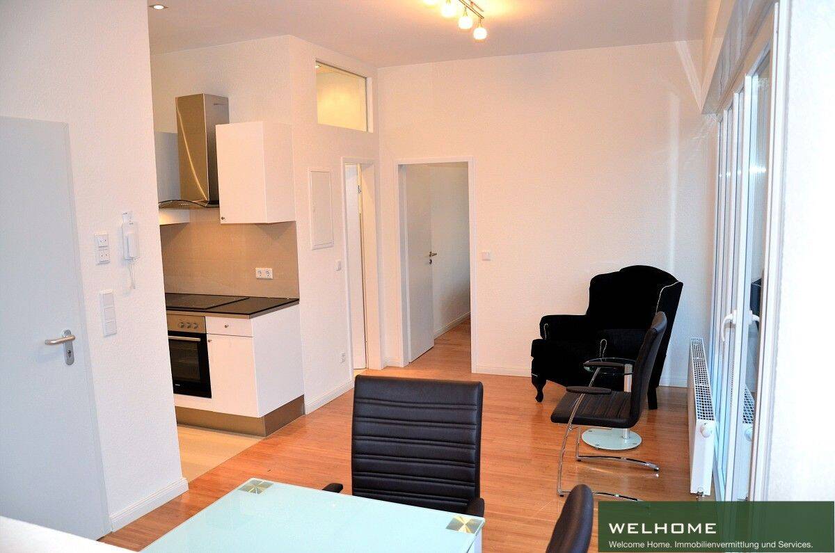 Firmen & Gewerbetreibende aufgepasst: Attraktive vollmöblierte Dach-Terrassen-Wohnung, 60329 Frankfurt am Main (Bahnhofsviertel Gallus Gutleutviertel Innenstadt)