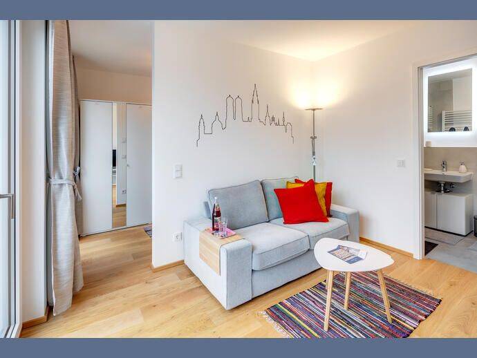 Möbliert: Stadt trifft Natur, 1,5 Zimmer Neubauwohnung, 81249 München (Allach-Untermenzing Aubing-Lochhausen-Langwied Pasing-Obermenzing)
