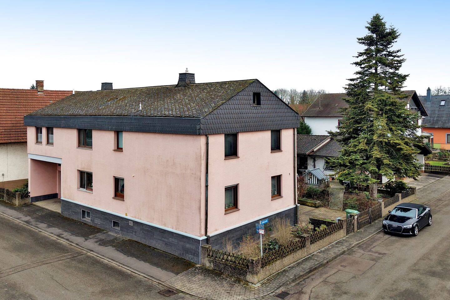 Charmantes Haus mit viel Potenzial, 77694 Kehl