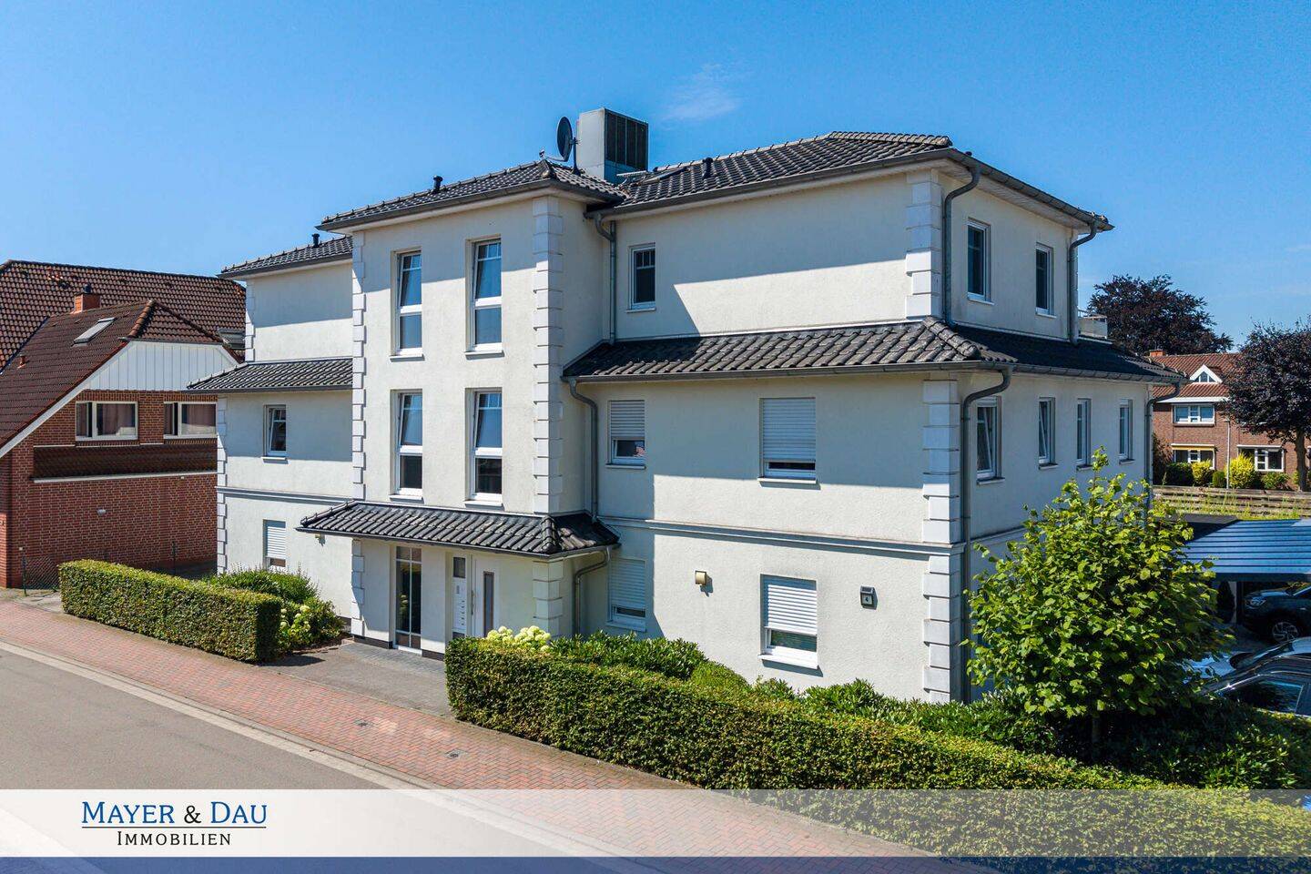 Attraktive Obergeschosswohnung mit Balkon, Carport und Fahrstuhl. Obj. 9554, 26160 Bad Zwischenahn