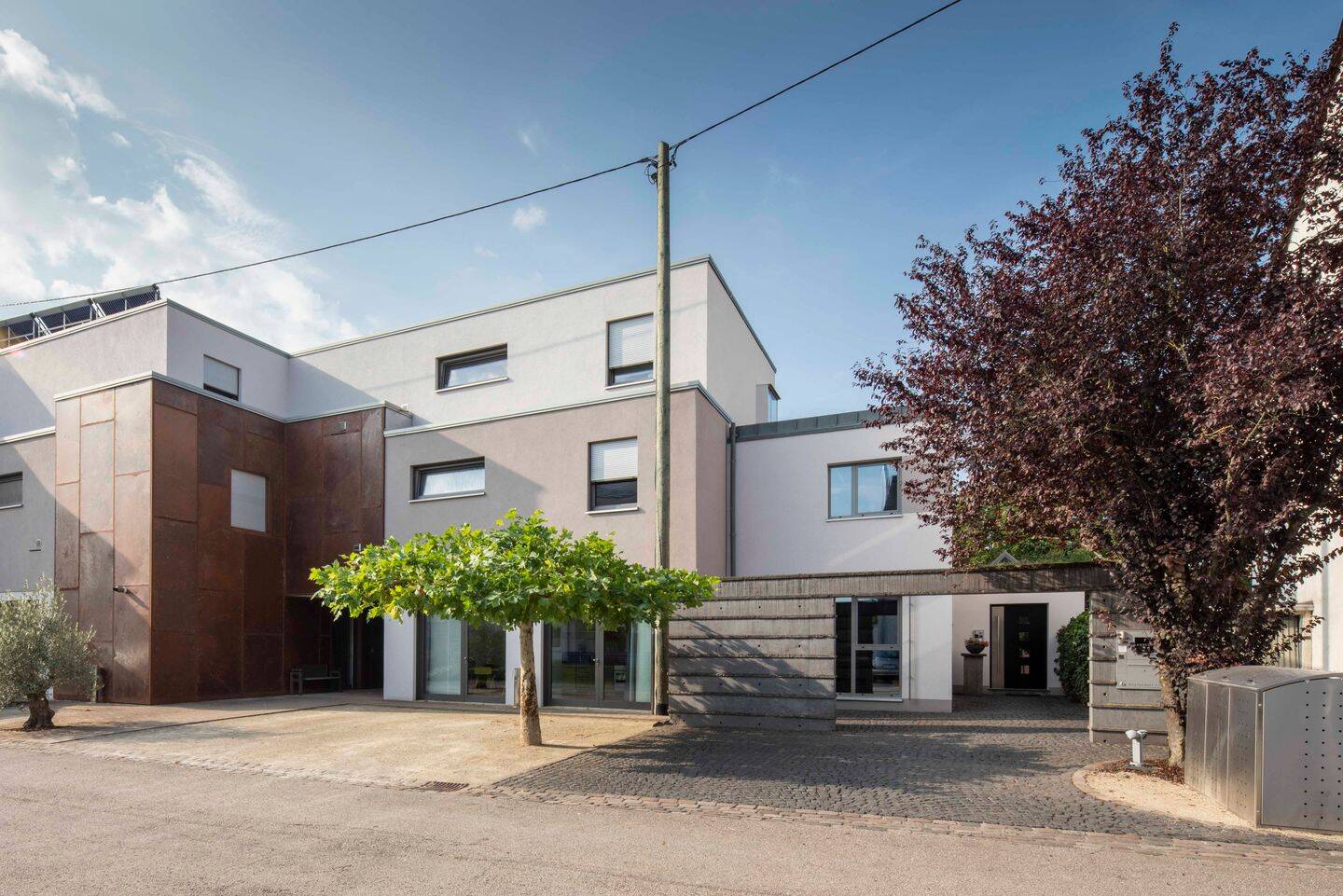 4-Zimmer-Wohnung im 1. OG wartet auf neue Mieter, 54294 Trier