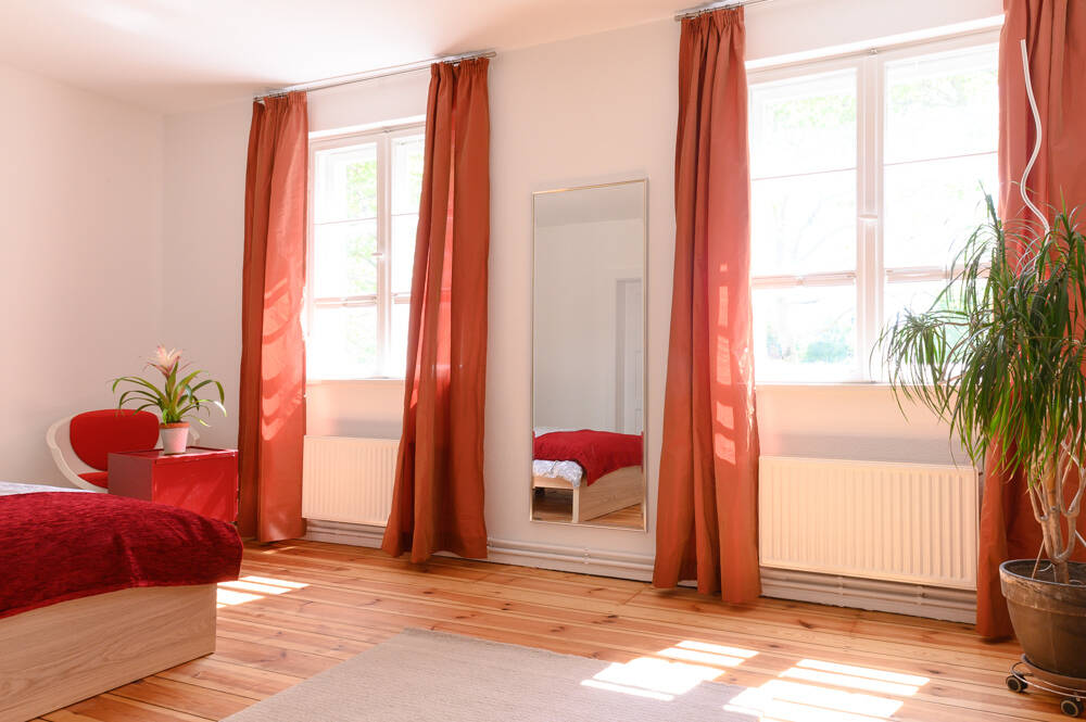 Helle, renovierte Einliegerwohnung im Maisonettenstil für EIN JAHR ZU VERMIETEN, 14195 Berlin (Steglitz-Zehlendorf)