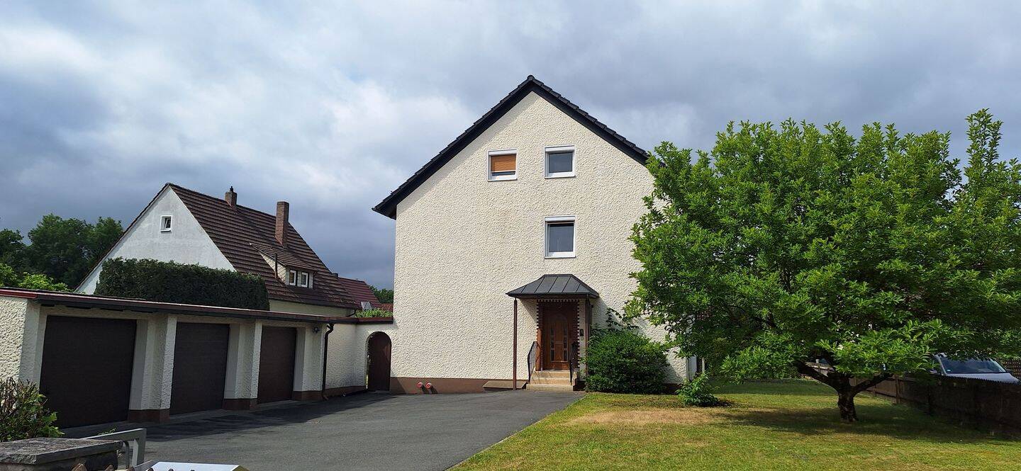 3 Zimmer Wohnung in Laineck – Erstbezug nach umfassender Sanierung, von privat zu vermieten, 95448 Bayreuth
