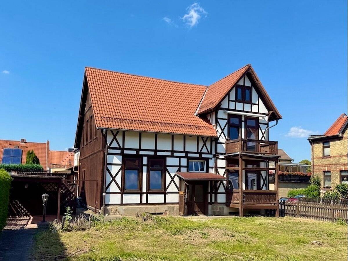 Einfamilienhaus mit Einliegerwohnung in Blankenburg zu verkaufen., 38889 Blankenburg (Harz)