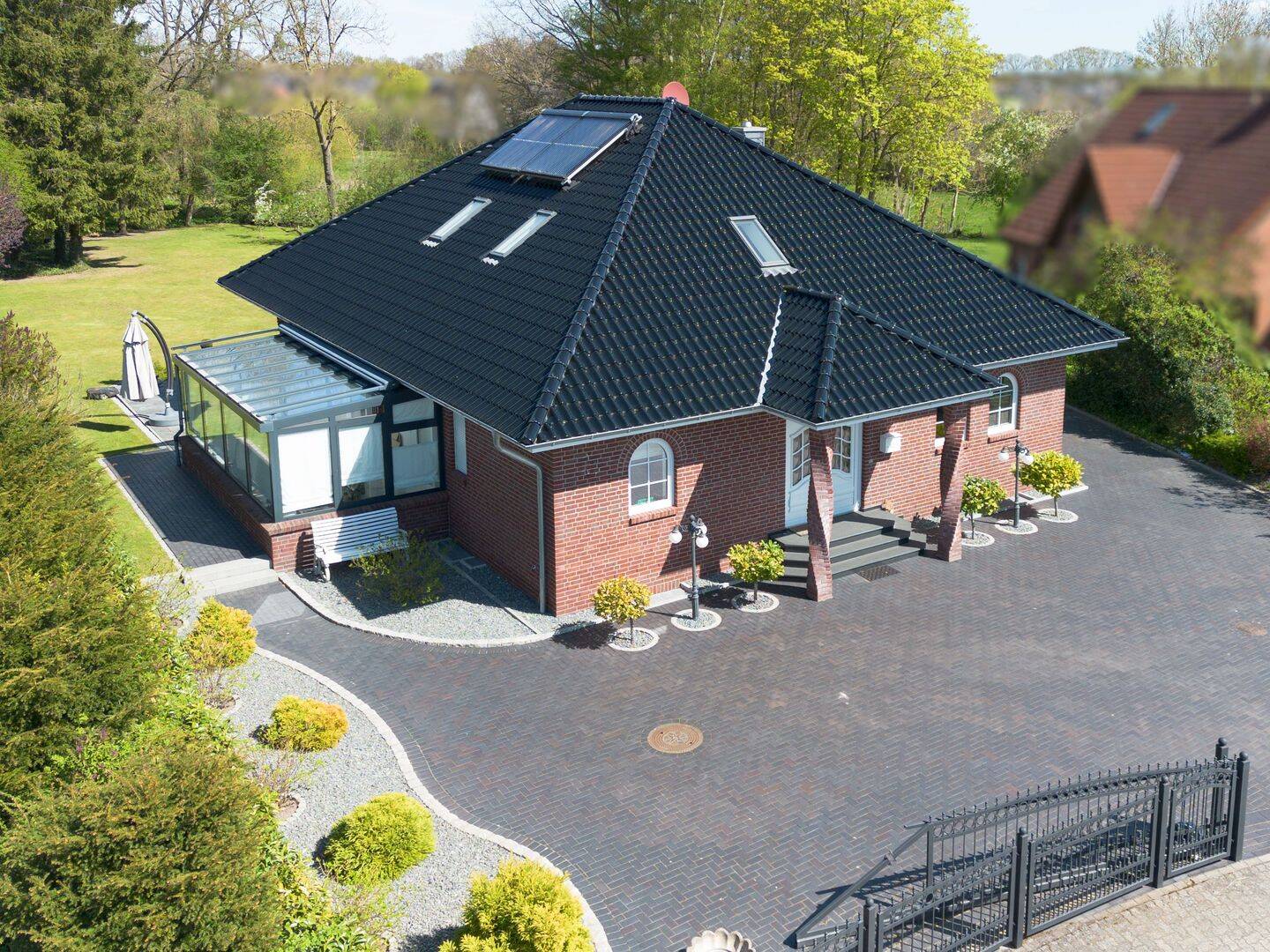 Stilvolles Familienhaus mit Wellnessbereich, 24647 Ehndorf