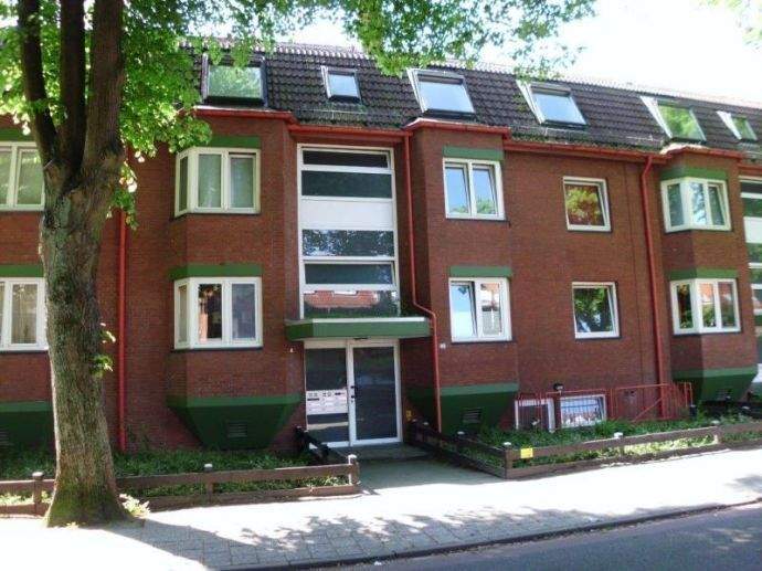 Sebaldsbrück – 2 Zi.-Wohnung im DG – Balkon – Nähe Mercedes, 28309 Bremen (Hemelingen Sebaldsbrück)