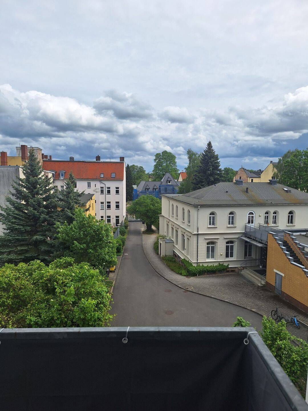 3 RW im 2.OG mit Wanne, Dusche und Balkon mitten im Stadtzentrum, 2826 Görlitz