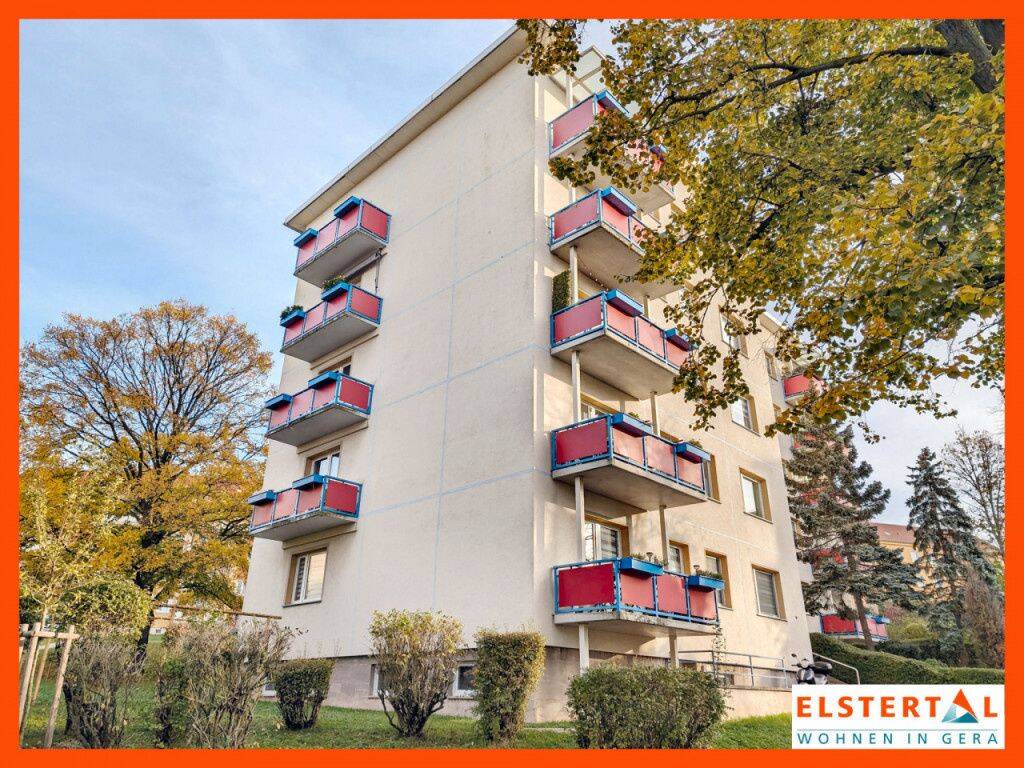 2-Raum-Wohnung im Grünen // ruhige Lage // Balkon // Küche und Bad mit Fenster!, 7546 Gera