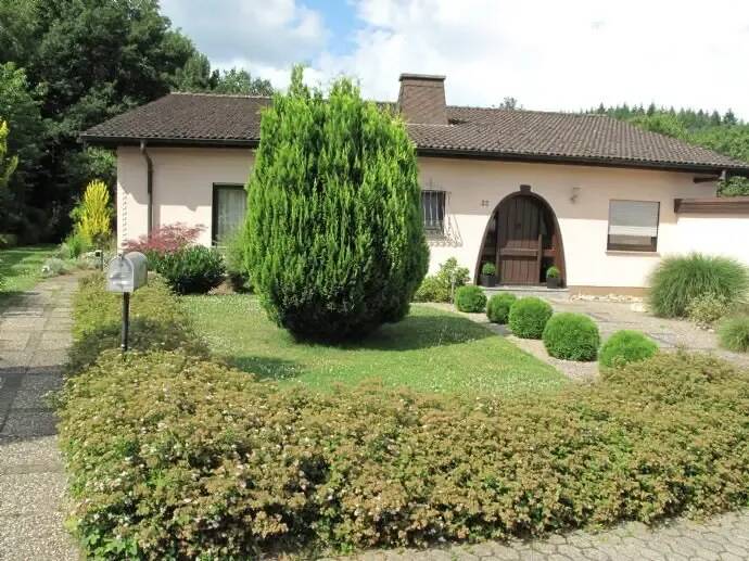 Großzügiges freistehendes Haus, mit neuer Wärmepumpe, Top-Lage, Nähe Trier und Luxemburg, 54329 Konz