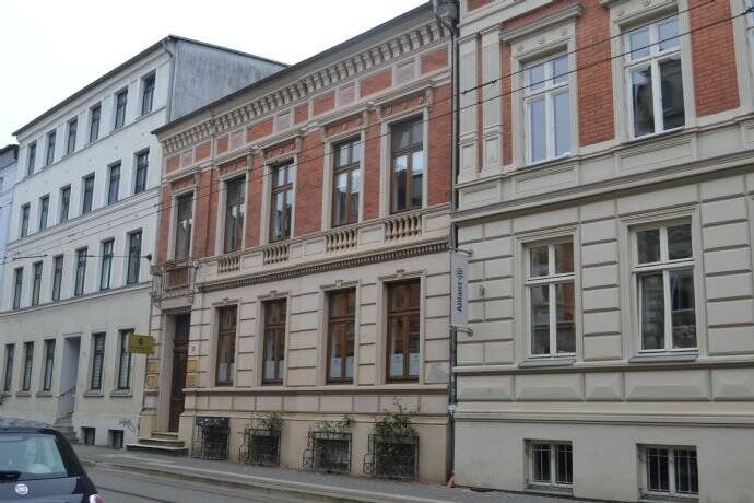 Mietwohnung, 3 Zimmer, 104 m², in Schwerin, 19053 Schwerin