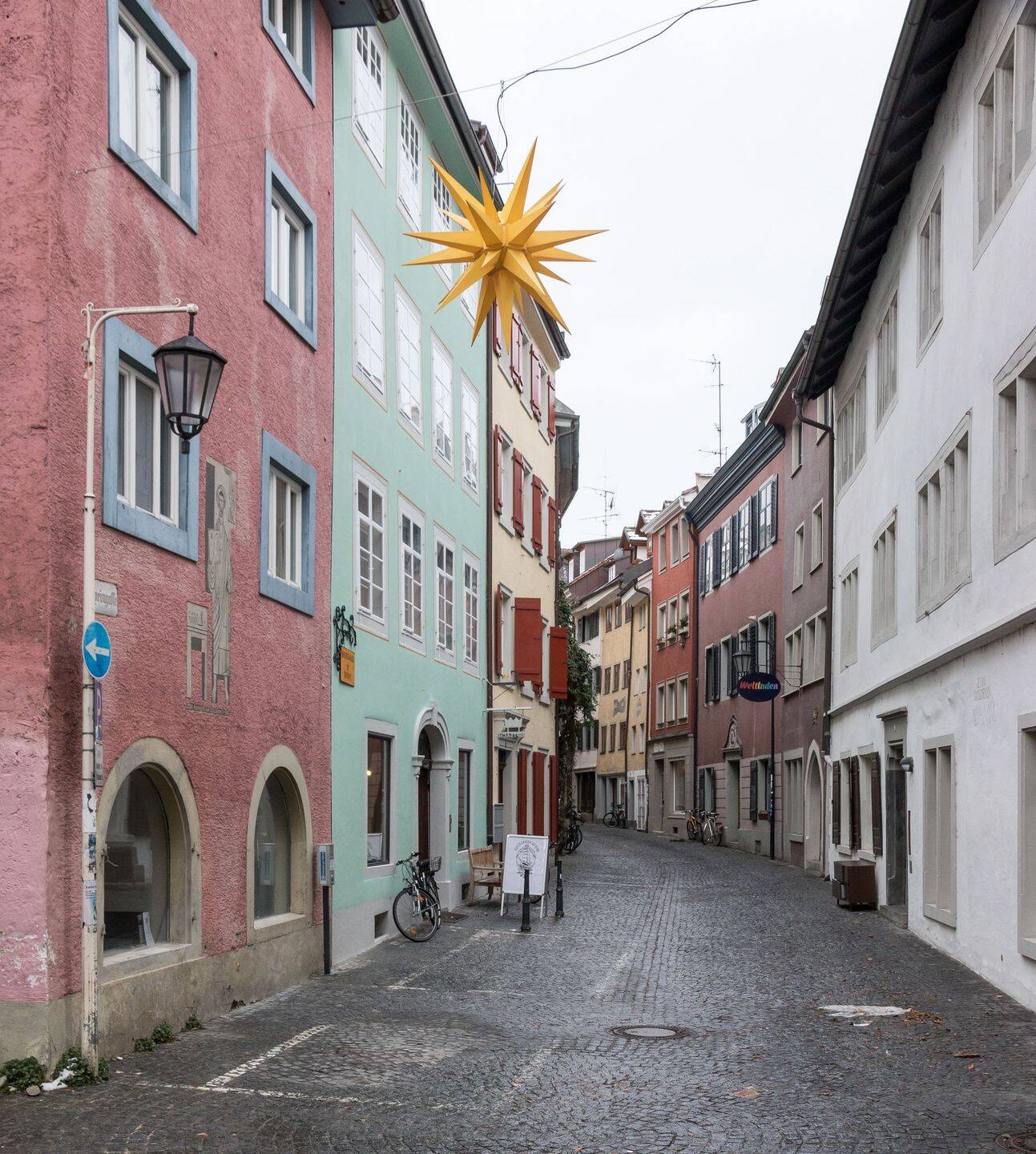 Altstadt Niederburg: Maisonette – Dachwohnung, 78462 Konstanz