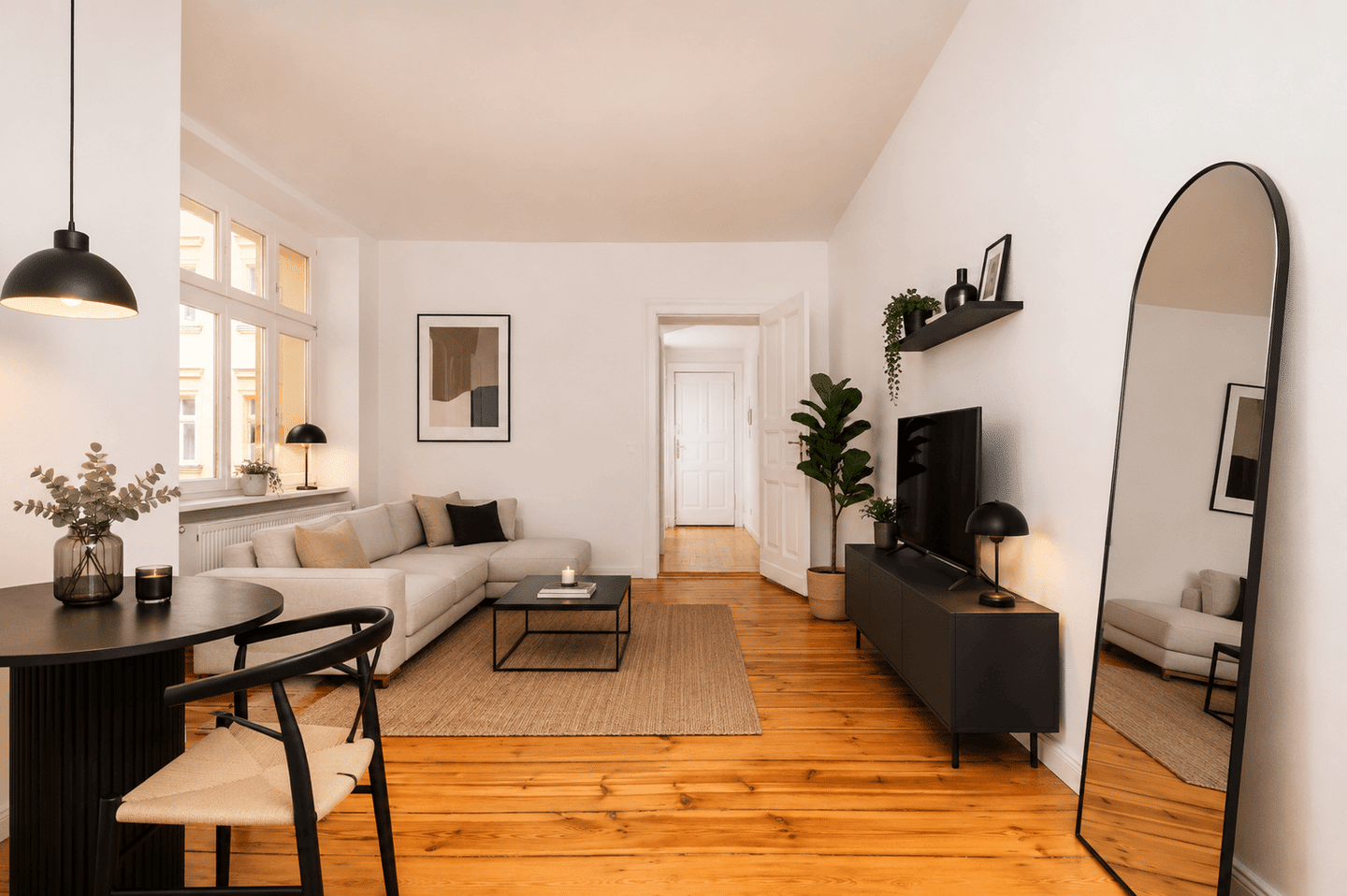 Charmante Altbauwohnung im Herzen des Prenzlauer Bergs – sofort bezugsfrei!, 10405 Berlin (Pankow Prenzlauer Berg)