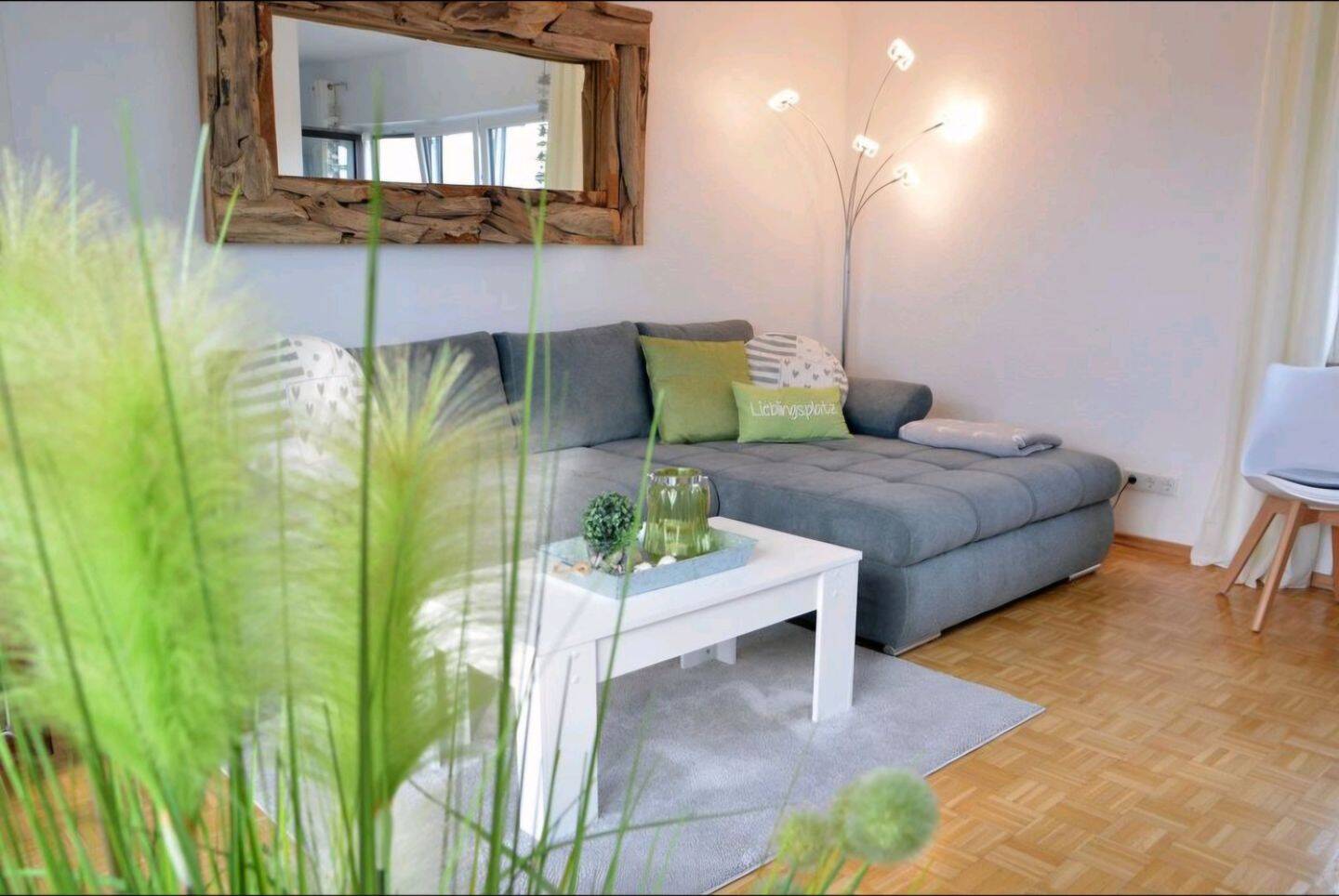 Möbliertes Penthouse-Apartment in Meersburg/Bodensee auf Zeit vom 15.Okt.2026 bis 15.März 2027 zu vermieten., 88709 Meersburg