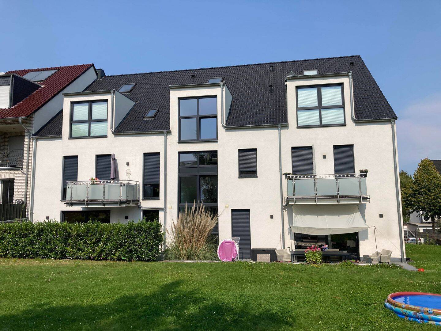 Moderne Maisonettewohnung inkl. neuwertiger Küche und Fußbodenheizung mit Kühlfunktion, 53179 Bonn (Lannesdorf Mehlem Muffendorf Pennenfeld Rüngsdorf)