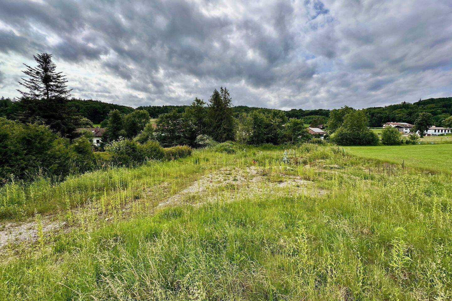 Bezahlbares Grundstück – Kauf oder Erbbaurecht möglich, 83329 Waging a. See (Waging am See)