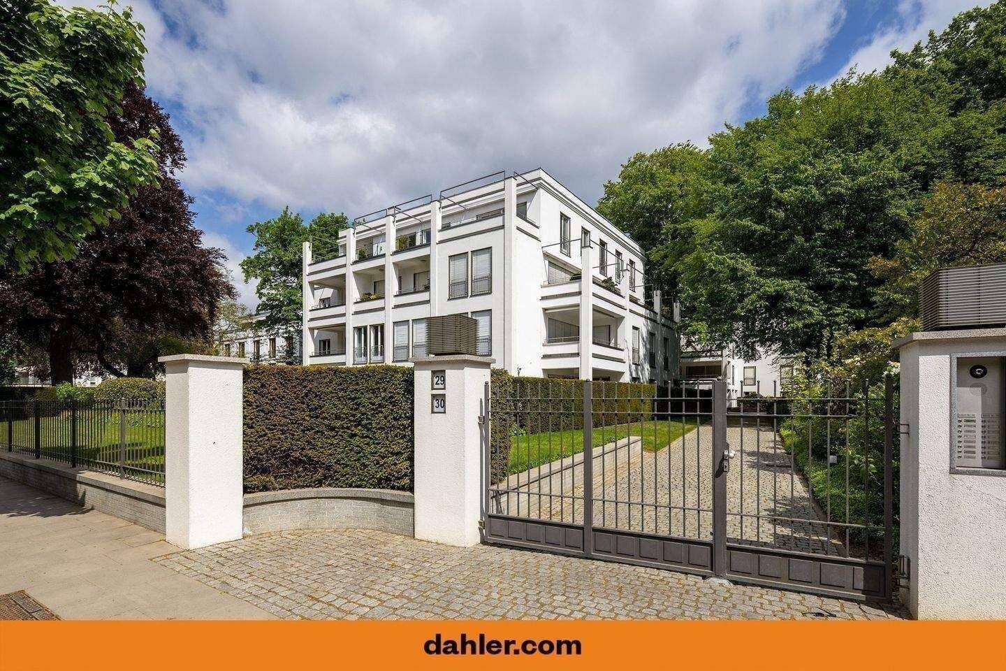 Zwischen Alster und Feenteich – Traumimmobilie in Bestlage, 22085 Hamburg (Hamburg-Nord Barmbek-Süd Uhlenhorst)
