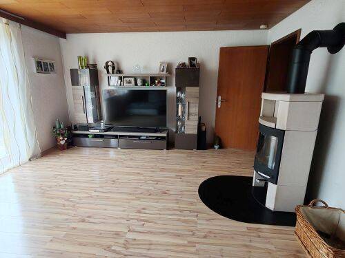 Bezahlbares Haus zwischen Cham und Furth im Wald, 93495 Weiding