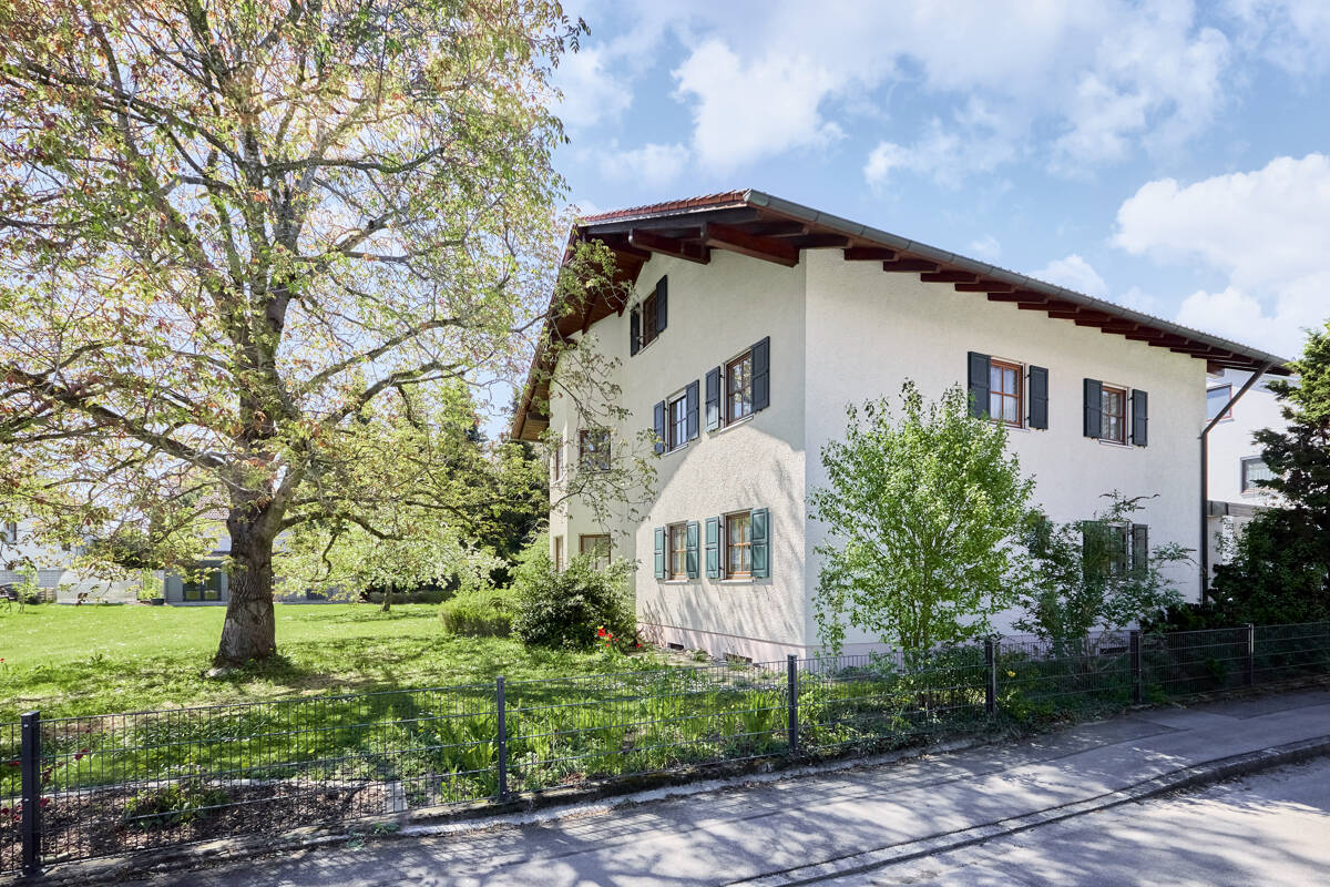 Platz für alle! Einfamilienhaus auf drei Ebenen in Schwabmünchen, 86830 Schwabmünchen